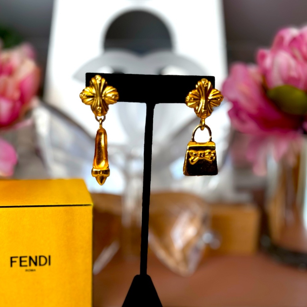 RARE Vintage Gold Fendi Shoe & Purse Earrings & BROOCH Set - Picture 2 of 11